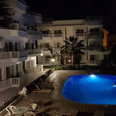 Daire Belka Golf Poolsıde Deluxe *