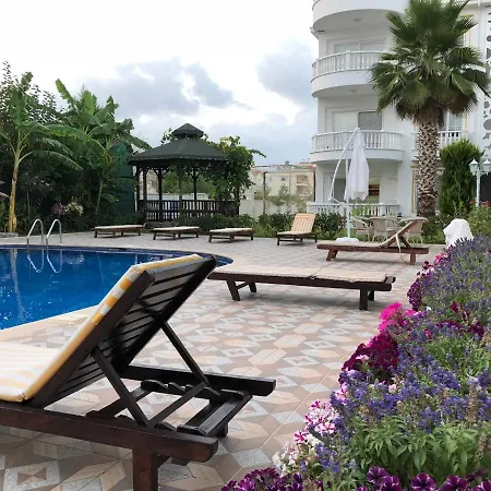 Belka Golf Poolsıde Deluxe Daire *