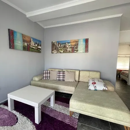 Belka Golf Poolside Deluxe Apartment