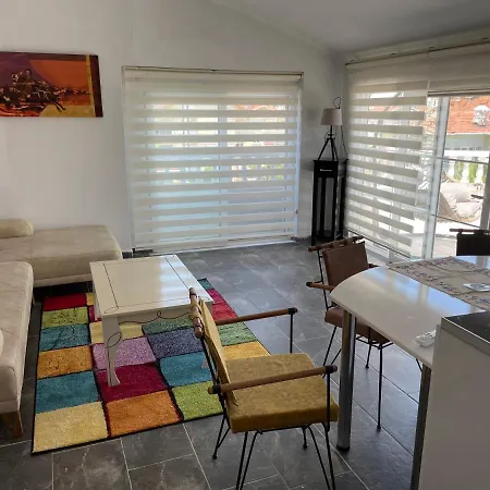 Belka Golf Poolside Deluxe Apartment
