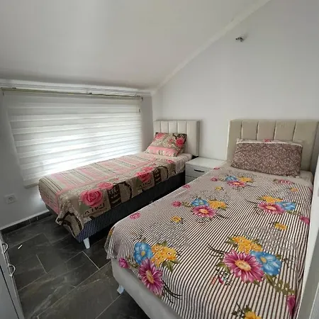 Belka Golf Poolsıde Deluxe *