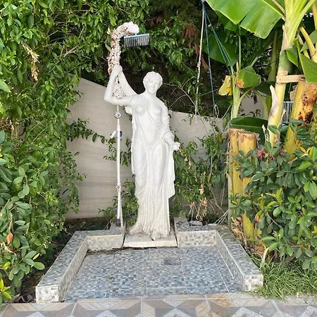 Belka Golf Poolsıde Deluxe *